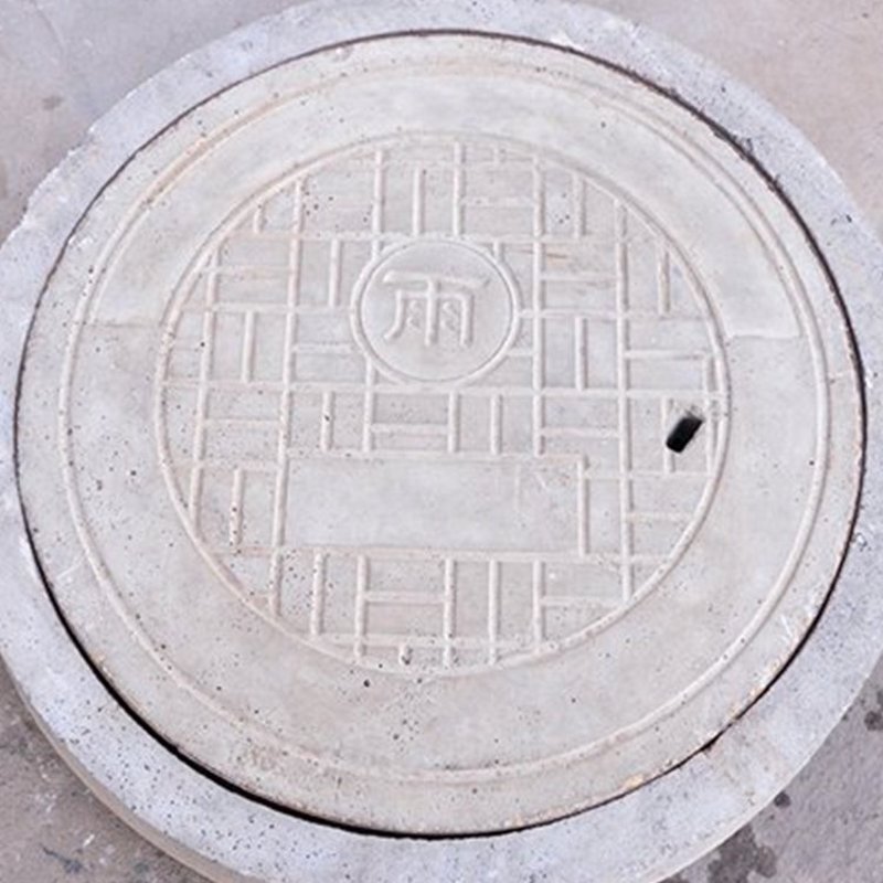 城市排水的守护者——水泥井盖
